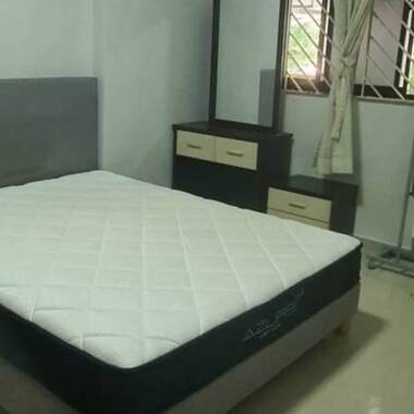 Common room at 309 shunfu road for rent! Aircon wifi! Cooking allowed!