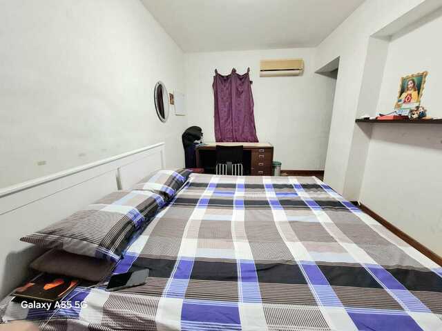 MASTER ROOM