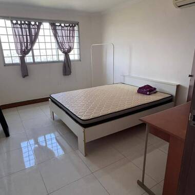 3+1 @ Blk 116 Jurong East - 5 mins walk Lakeside MRT