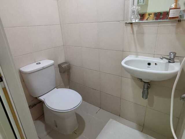 Condo Room With Outdoor Balcony - MBFC/Asia Square/Marina One/MBS