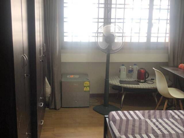 blk 284 jurong east toh guan road common room