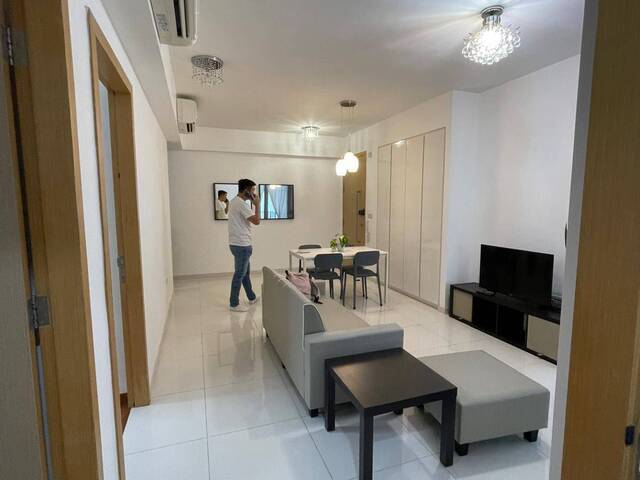 Condo Master Bedroom & Common Room Available