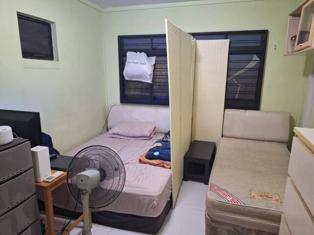Room For Rent (Sharing Male Tenant) - Bukit Panjang