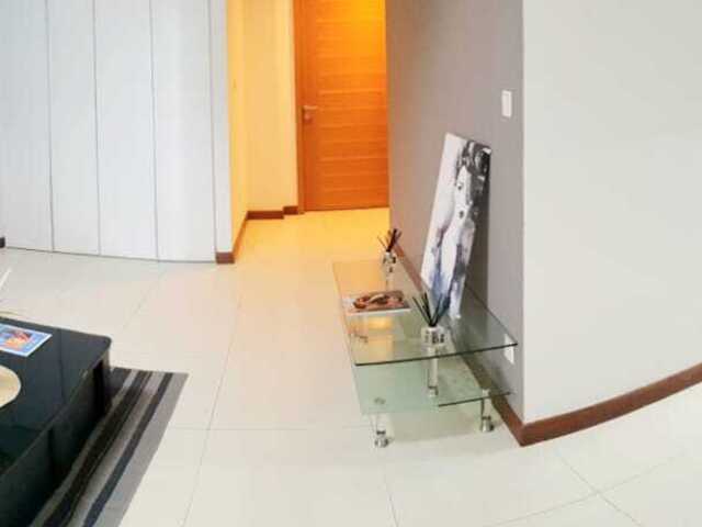 En-Suite Jr Master Room , Raffles Place MRT - CBD