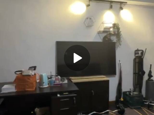 Couple or 2pax, can cook, Good size, Master room w attached bathroom @ The Quayside, Nice river view