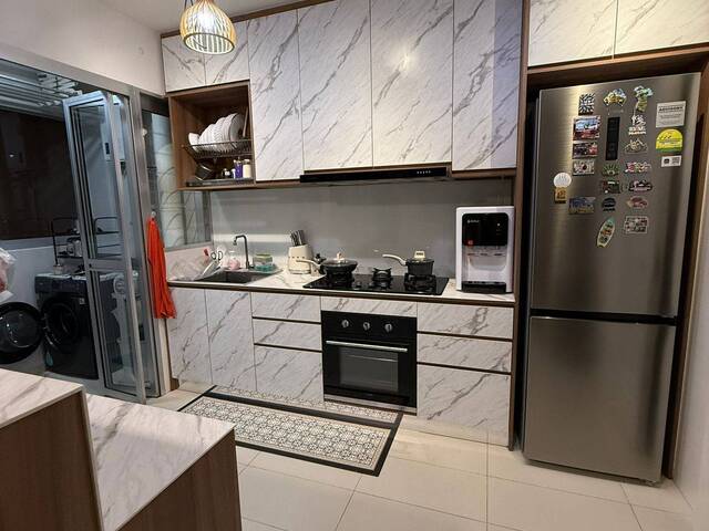 Immediate Move In Shared Room @ Buangkok (Buangkok MRT)