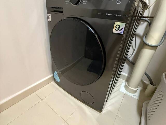 Immediate Move In Shared Room @ Buangkok (Buangkok MRT)