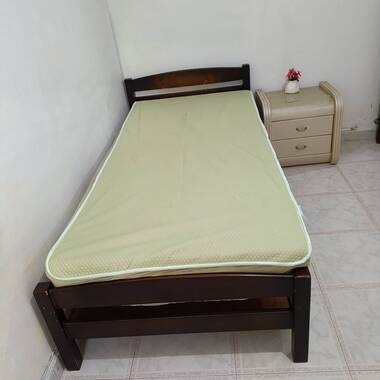 Co-Living Setup No owner. All Ladies Flat. Freedom. Privacy. No Weird Rules. Spacious. Few People.