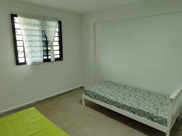 Spacious and newly furnished room