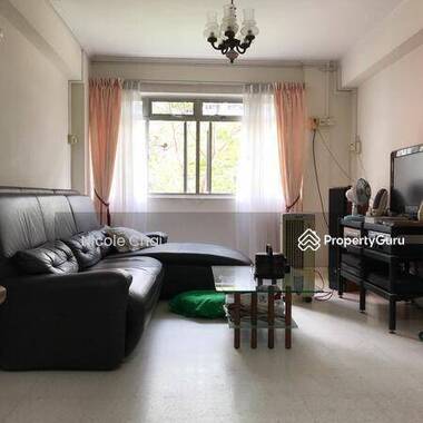 Blk 161 Mei Ling - $800 for 1 lady (AIRCON) - 5 mins walk Queenstown MRT
