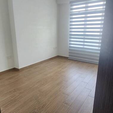 Common Room For Rent