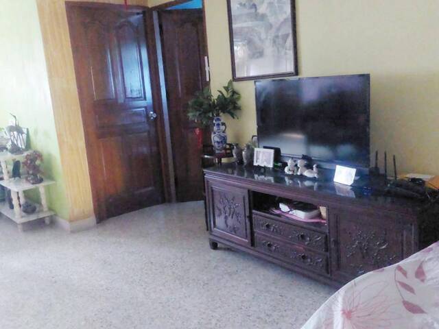 Blk 646 AMK - $900 for 1 guy (aircon + wifi)