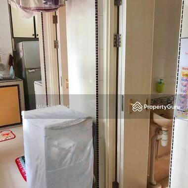 Blk 160 Mei Ling - $800 for 1 lady (AIRCON) - 5 mins walk Queenstown MRT