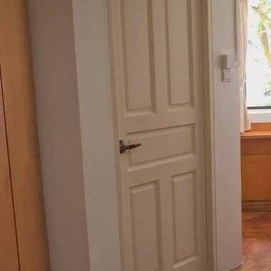 Buona Vista MRT Common Room