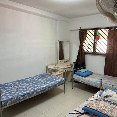 Female bed space at Yishun blk 605 for rent