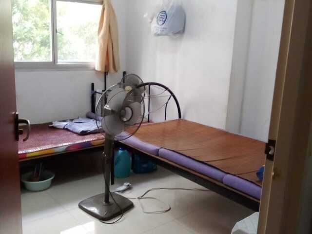 Male bed space at Punggol blk 220 for rent
