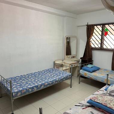 male bed space at Hougang blk 328 for rent