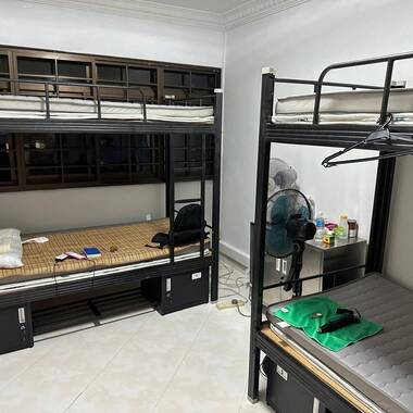 Aircon female bed space at Hougang Blk 981C for rent