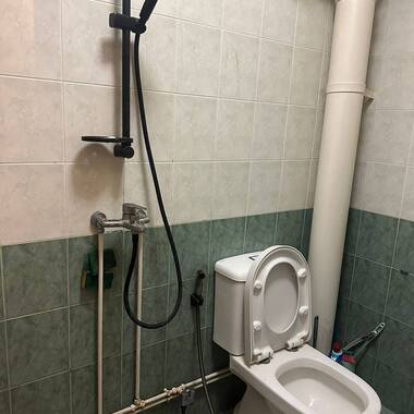 2 x common room - 943 Jurong West - $1,100 for 2 pax (aircon + wifi)