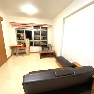 2R flat for rent at Blk 439A Bukit Batok West Avenue 8. NO AGENT FEE