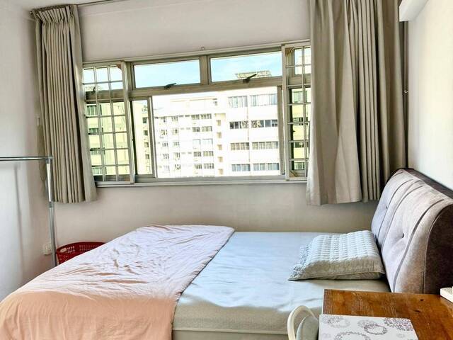 Spacious Common Room for Rent @ Simei (Near SUTD & Singapore EXPO)