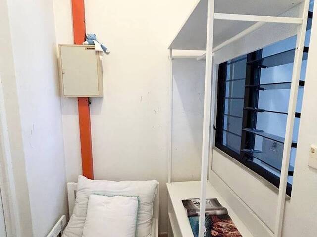 Single Room for Rent at Tiong Bahru MRT