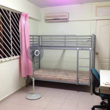Room in JUMBO Flat