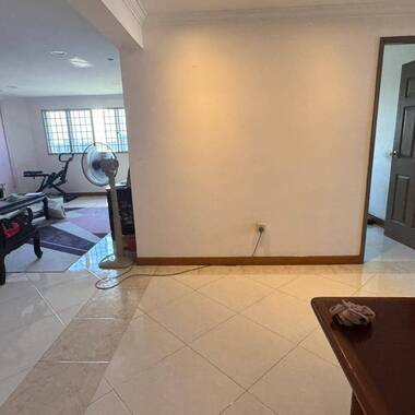 3+1 @ Blk 116 Jurong East - 5 mins walk Lakeside MRT