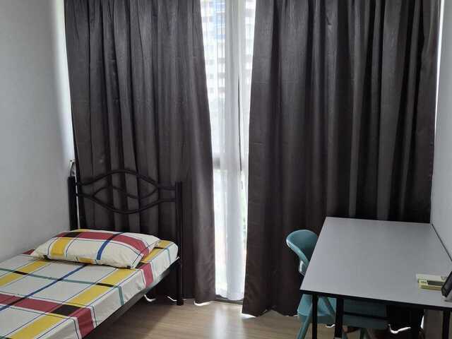 Fully Furnished Cosy Common Bedroom for Immediate Rent