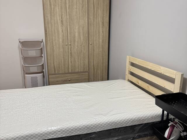 Room for rent in Serangoon