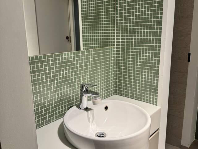 Room for rent in Serangoon