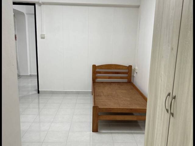 Master room at Hougang Ave 10 (Available from Nov 2025)