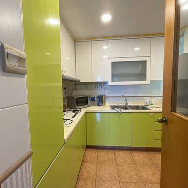 GUILIN VIEW CONDO - 5 mins walk Bt Gombak MRT - 2 bedder 2 bath