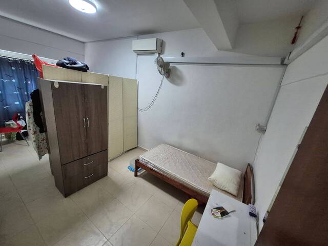 Room for rent at Balestier