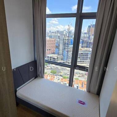 Multiple Rooms 5 mins Outram MRT for Rent