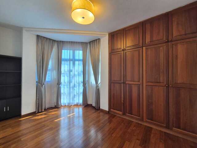 * Opposite Parkway Parade ** 5 min walk to Marine Parade MRT *** Clean & Well Maintained