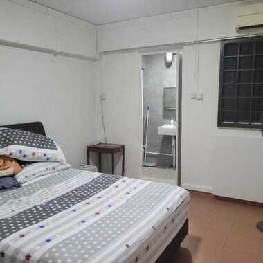 Master or Common Room @ Yishun Street 81 BLK 875! NO AGENT FEES!