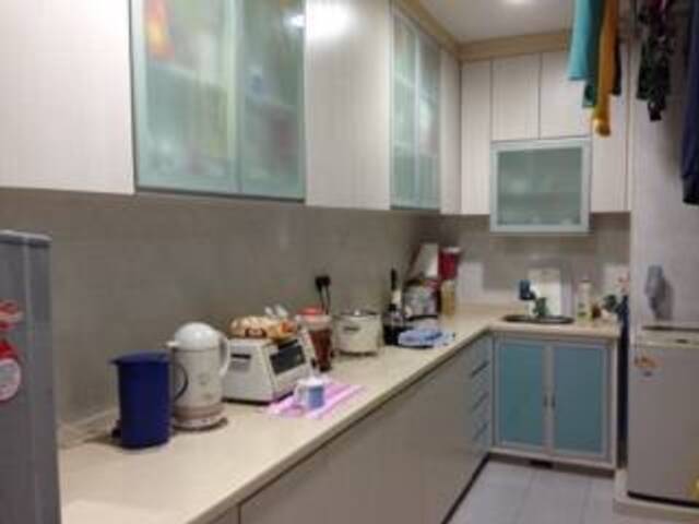 🌟 Single Bedroom with Private Bathroom for Female Tenant 🌟