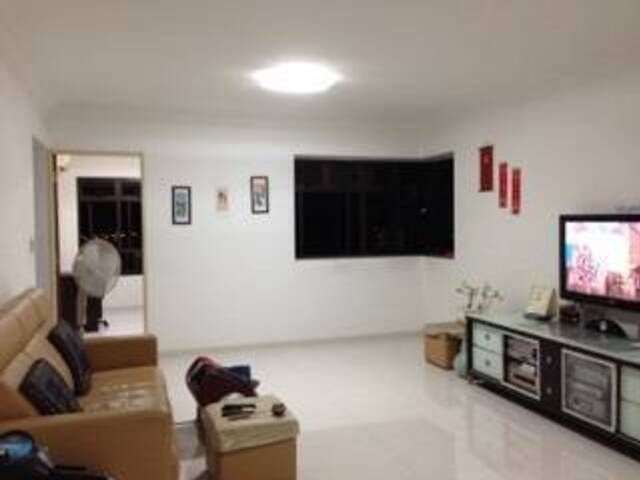 🌟 Single Bedroom with Private Bathroom for Female Tenant 🌟