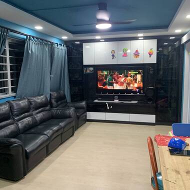 4-Room Flat @ Yishun Ave 3 BLK 766!