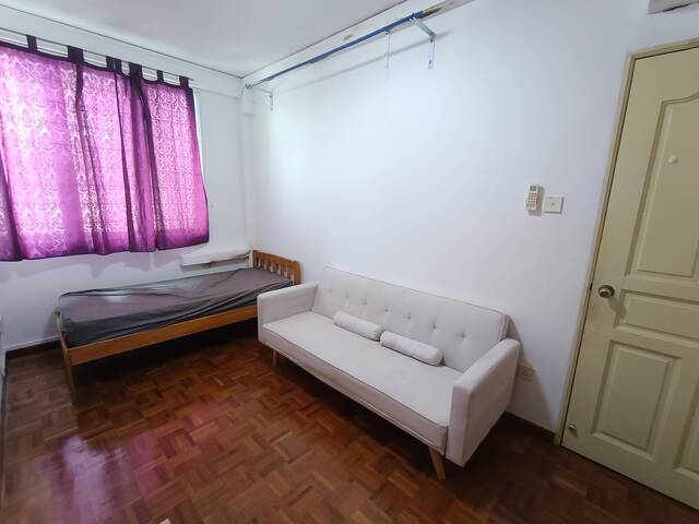 Wing Fong Mansions, Room for rent