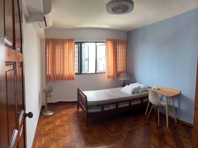 Room for Rent - Bukit Merah