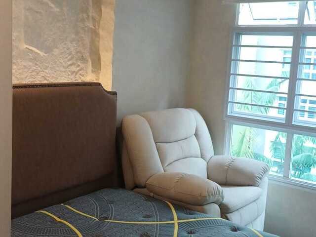 Common Room for Rent Immediate