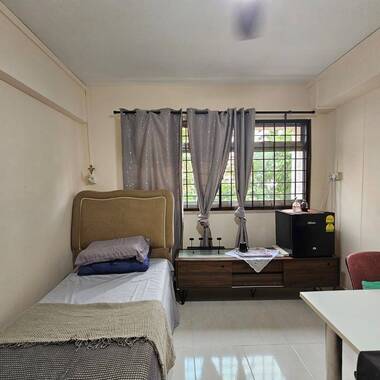 COMMON ROOM 4 Rent Fully Furn