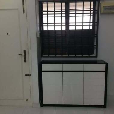 Approved Whole HDB Unit 2 Bed + 2 Bath, Aljunied MRT station and all the amenities at your doorstep.