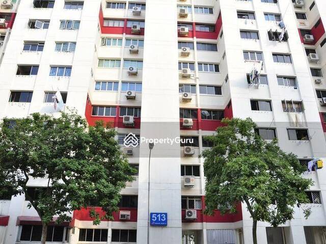 Common Room @ Hougang Ave 10 BLK 513! NO AGENT FEE!