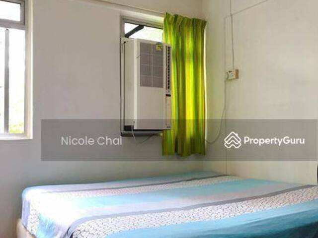 Blk 161 Mei Ling - $800 for 1 lady (Aircon) - 5 mins walk Queenstown MRT