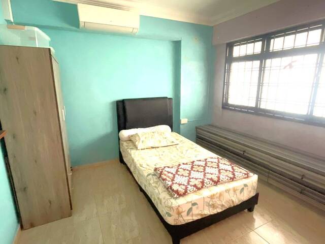Common Room for rent at Blk 736 Woodlands Circle. (Single Pax Only) NO AGENT FEE