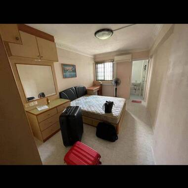 Master room @ 343 Clementi - $1400 for couple