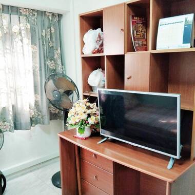Blk 317 Sembawang - $600 for 1 lady (WiFi) corner unit